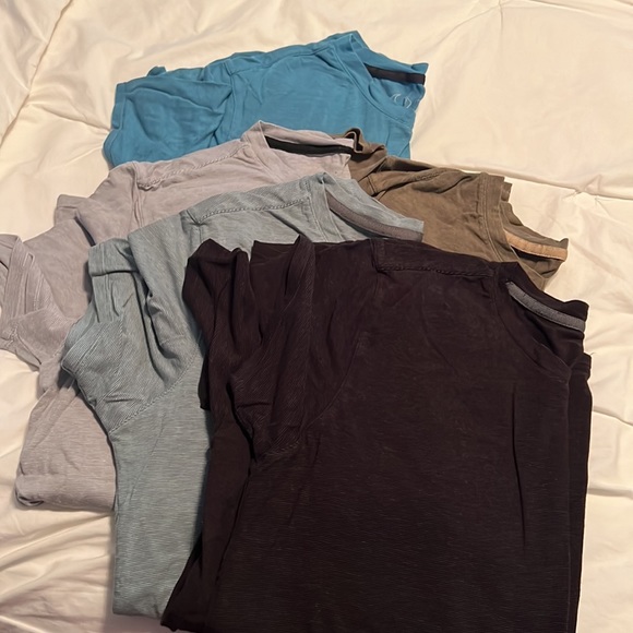 Mens set of Hylete T-shirts - Picture 4 of 5